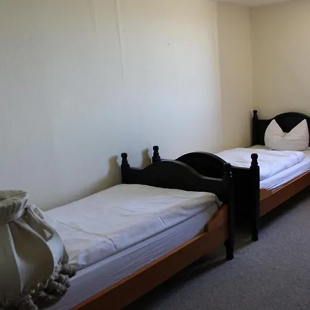 Berggasthof Hoherodskopf شوتن